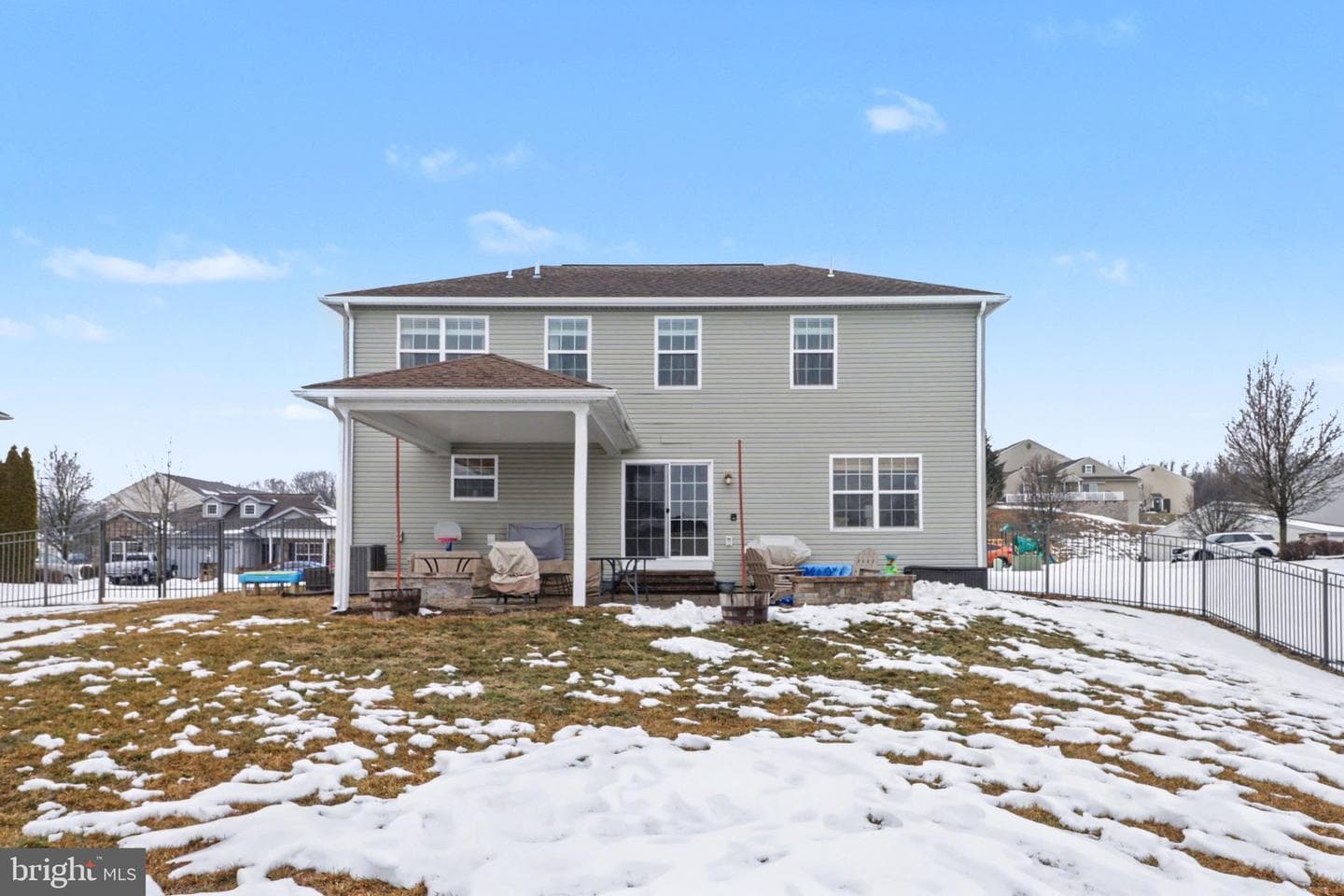 311 Sleepy Hollow Drive photo 36