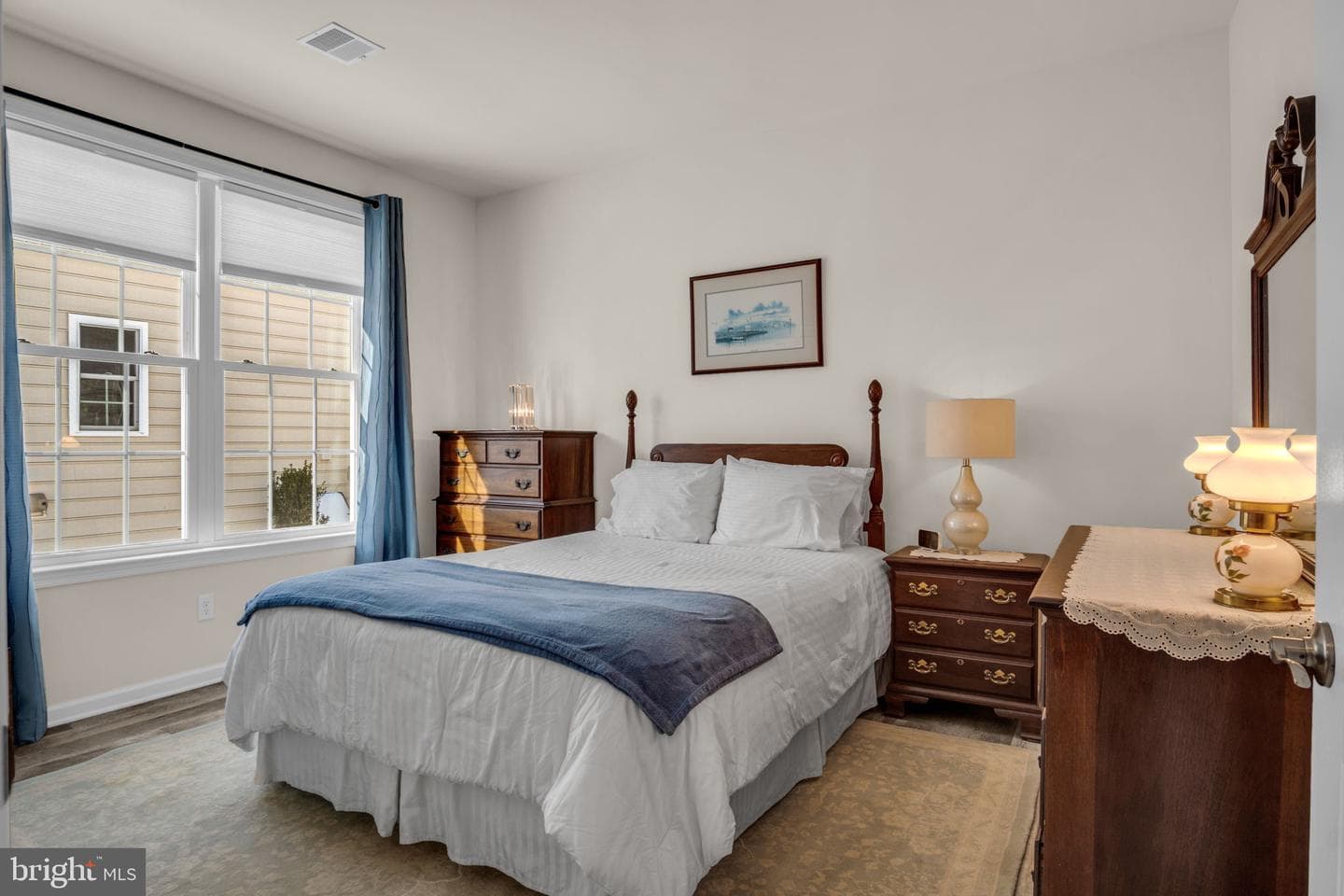 614 Republic Way photo 25