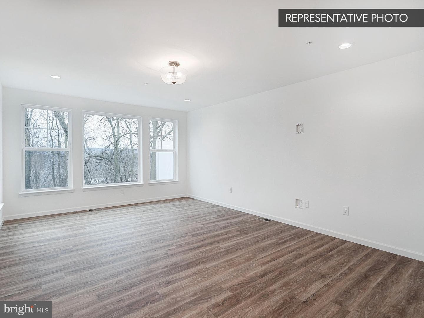 2125 Hampden Court #lot 18 photo 11