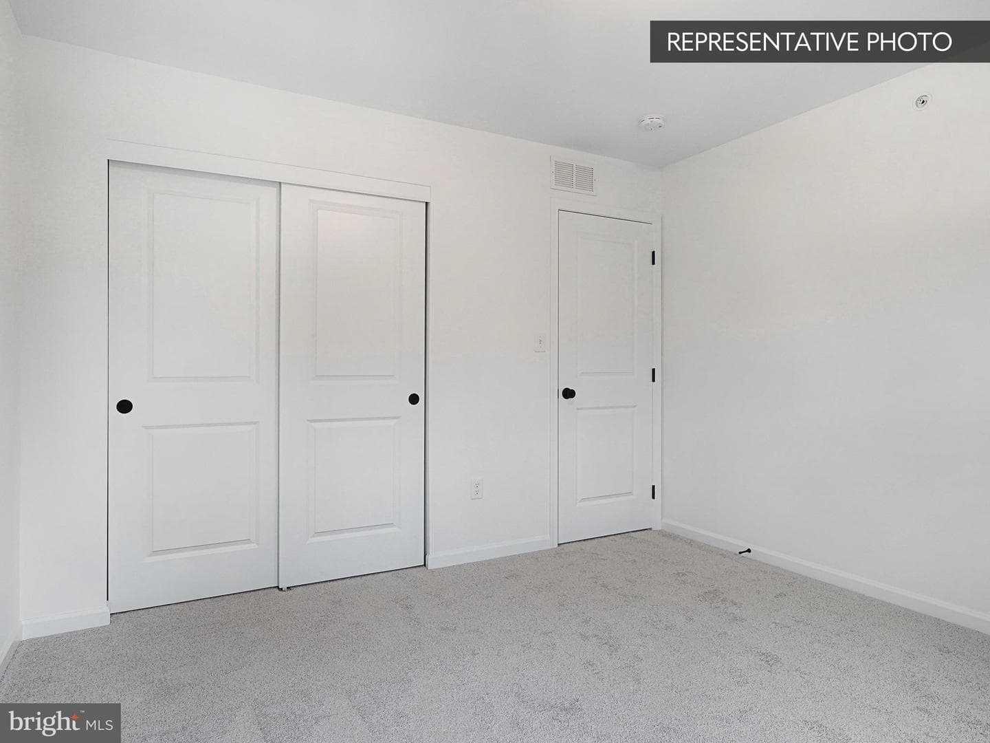 2125 Hampden Court #lot 18 photo 21