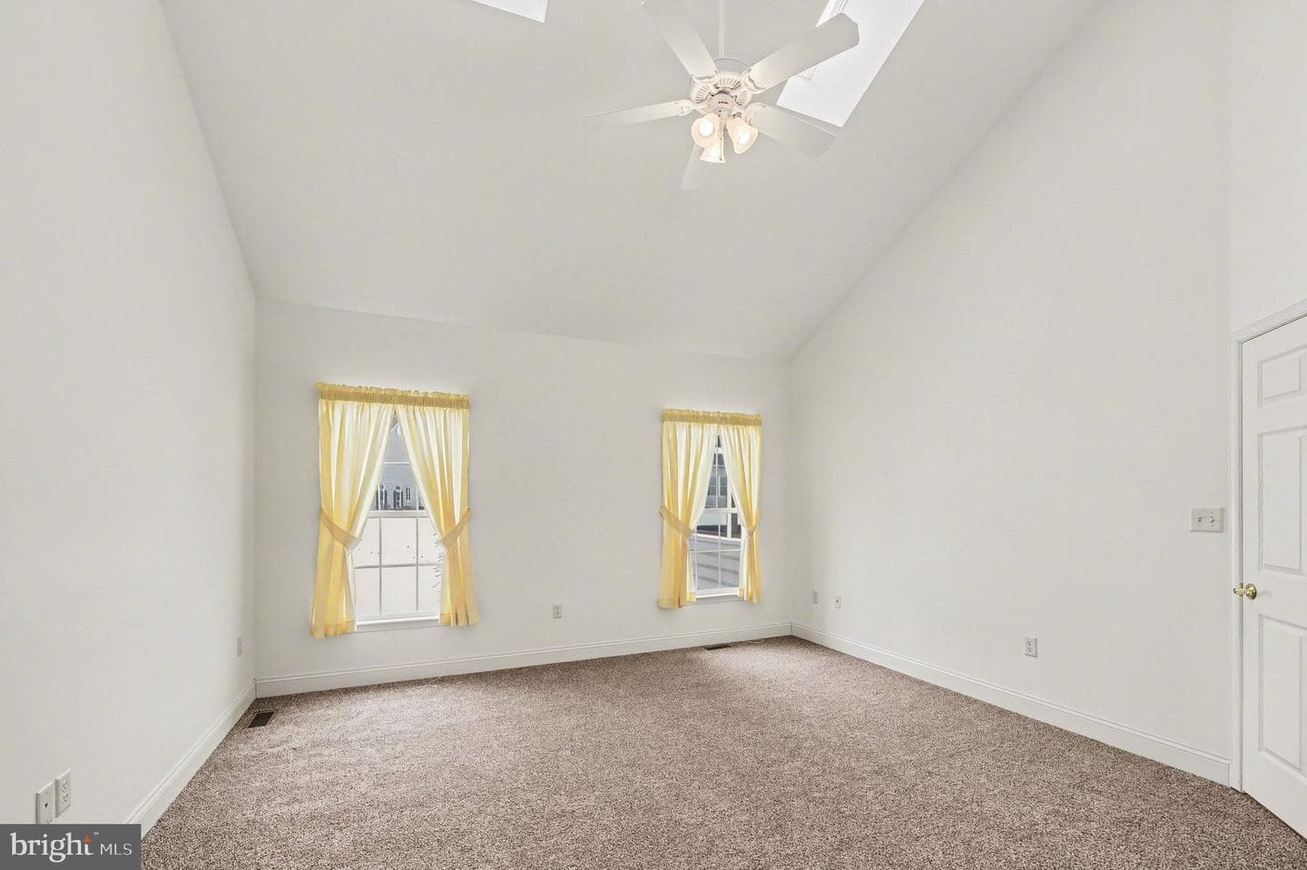 5445 Rivendale Boulevard photo 19
