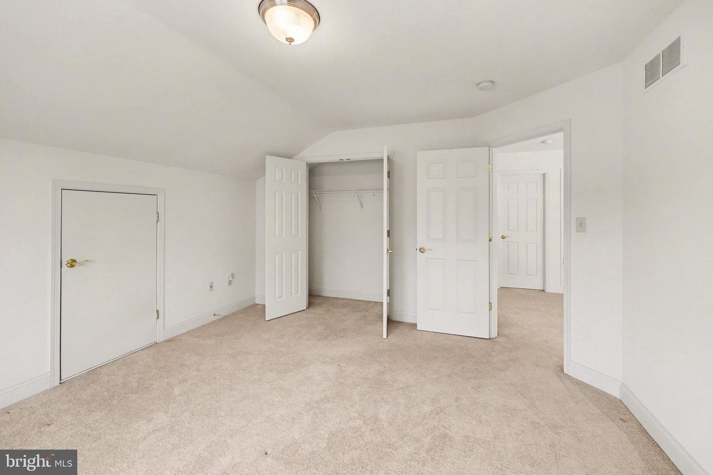 5445 Rivendale Boulevard photo 23