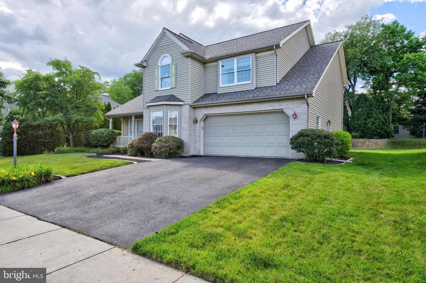 1544 Inverness Drive, Mechanicsburg