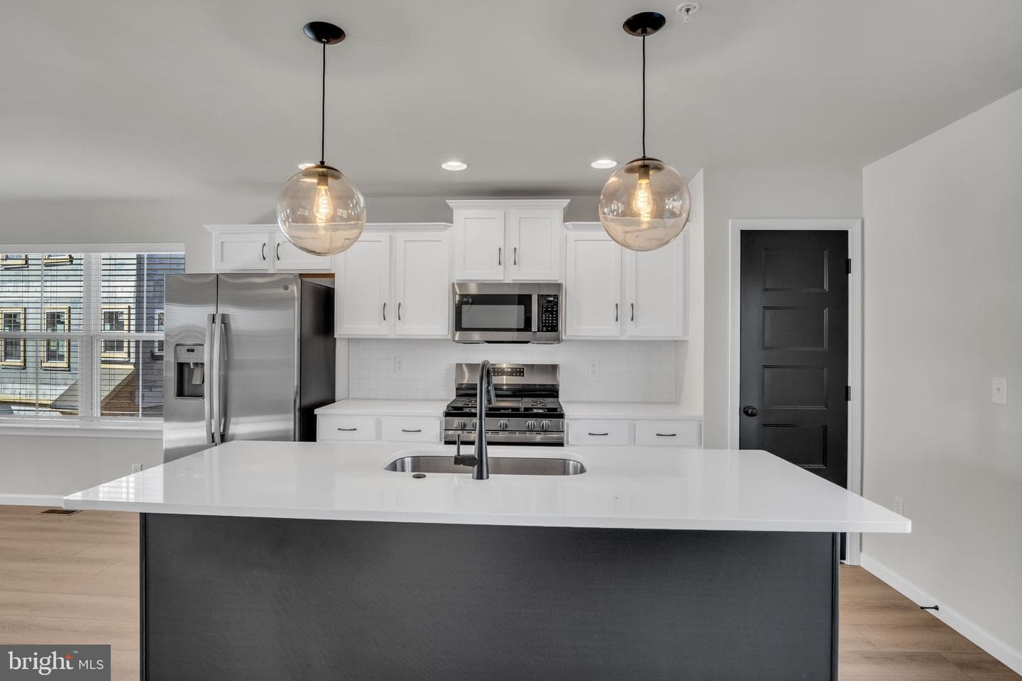18 Morgan Circle #006-01, Carlisle