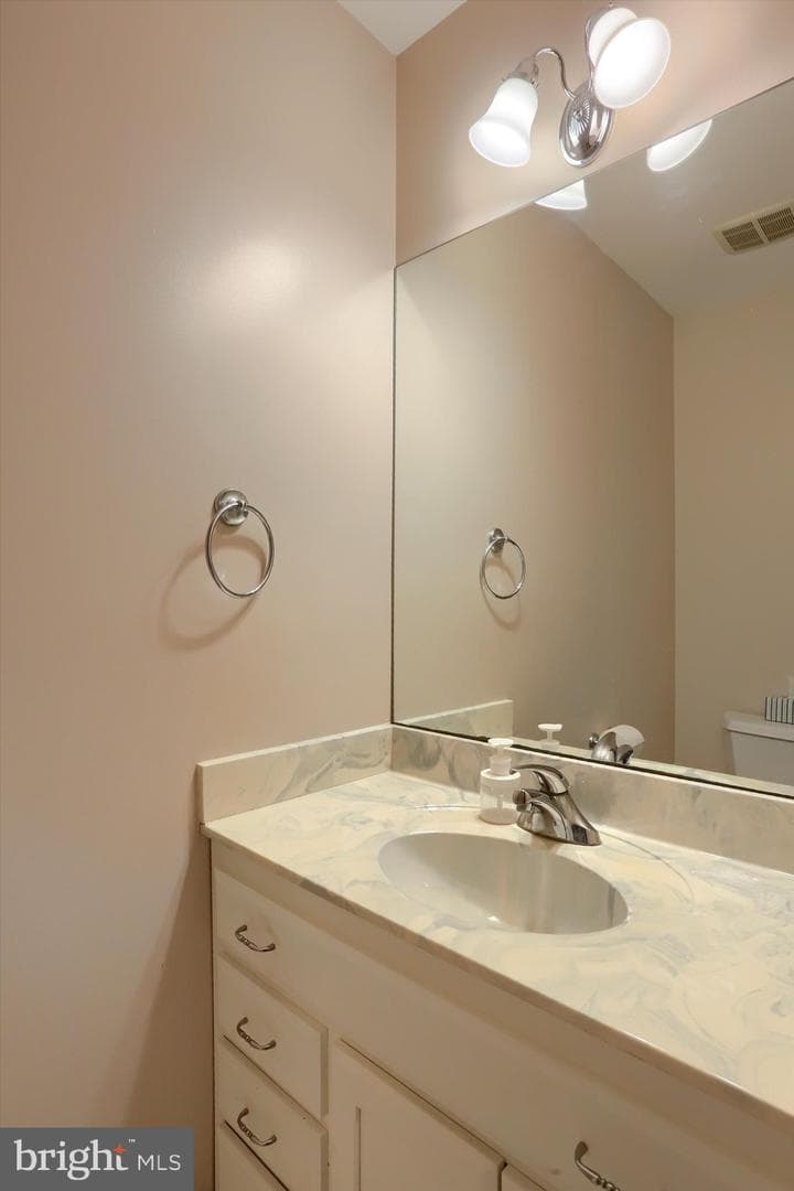 113 E Woodland Drive photo 16