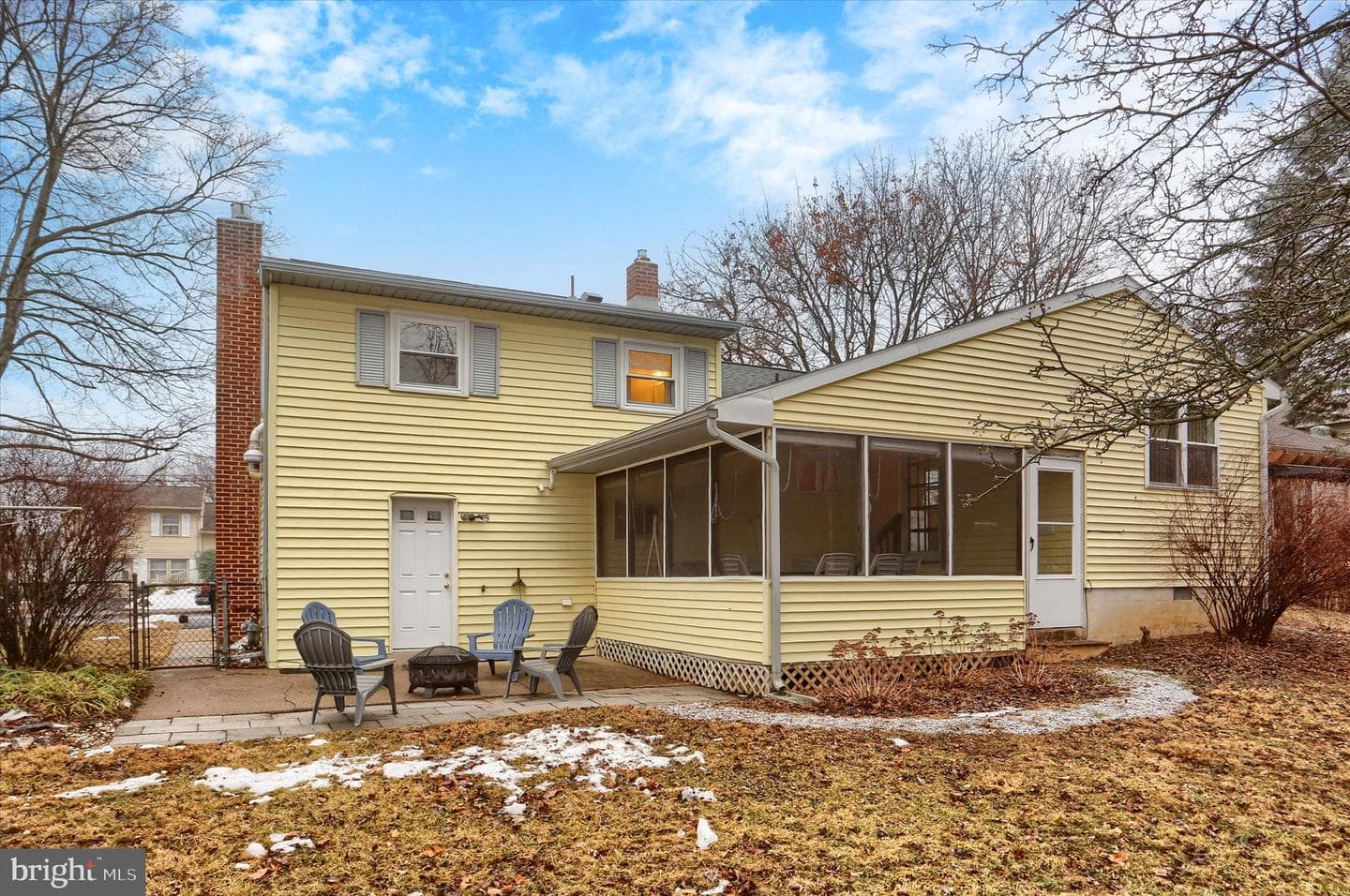 113 E Woodland Drive photo 32