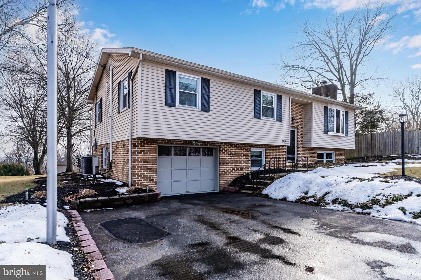 243 Ridge Hill Road photo 36