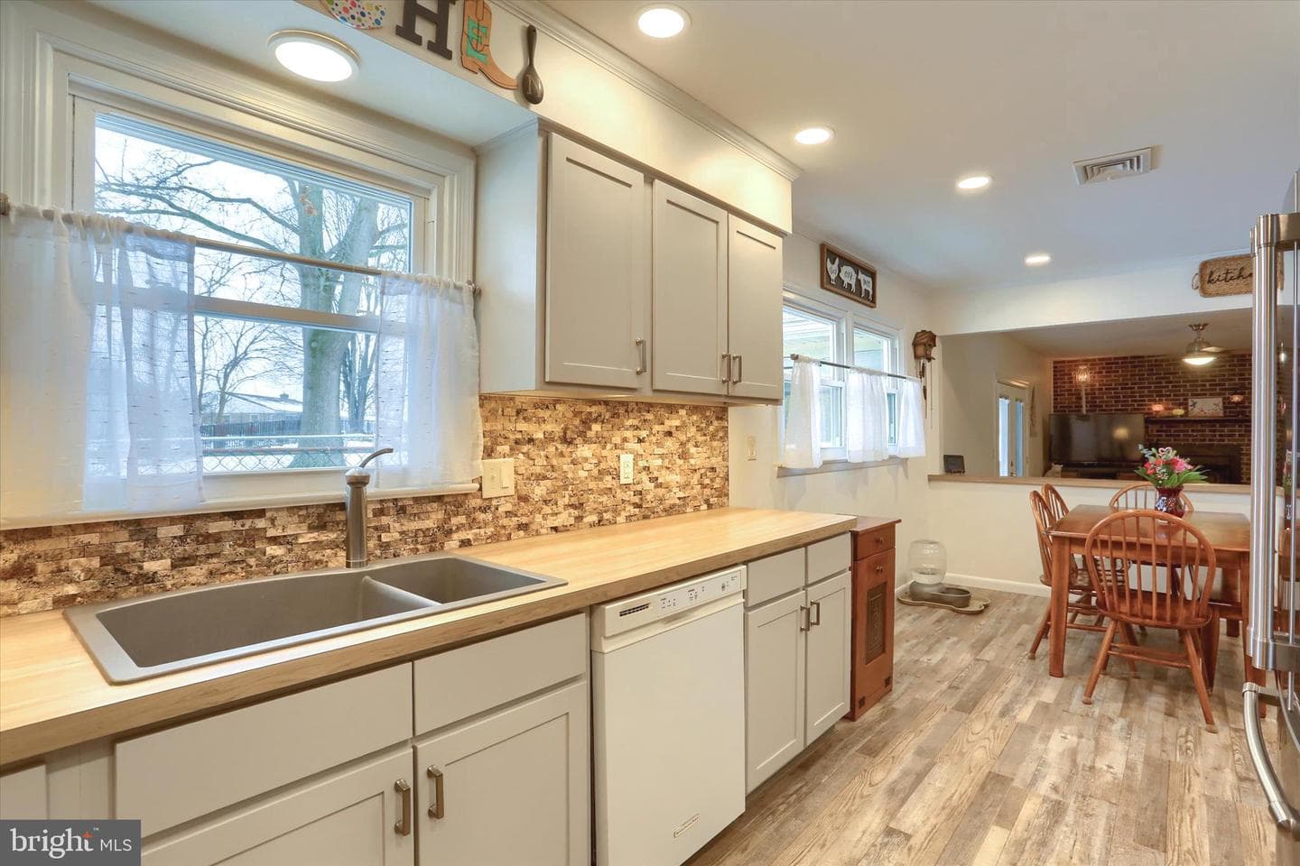 102 Fairway Drive photo 16