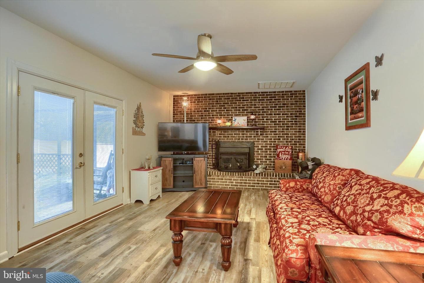 102 Fairway Drive photo 18