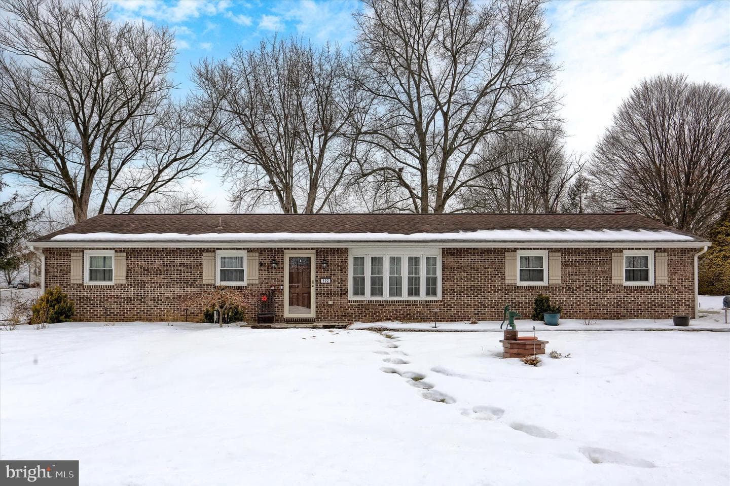 102 Fairway Drive photo 2