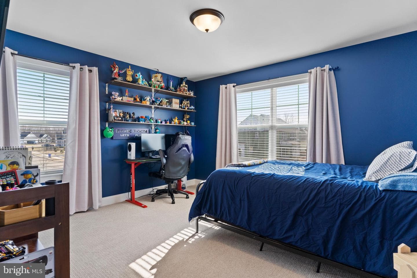 112 Kensington Place photo 29