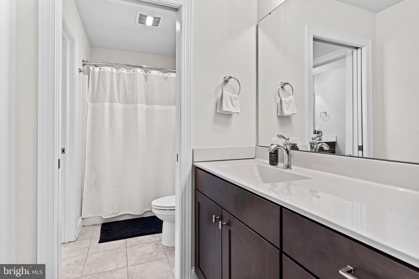112 Kensington Place photo 33