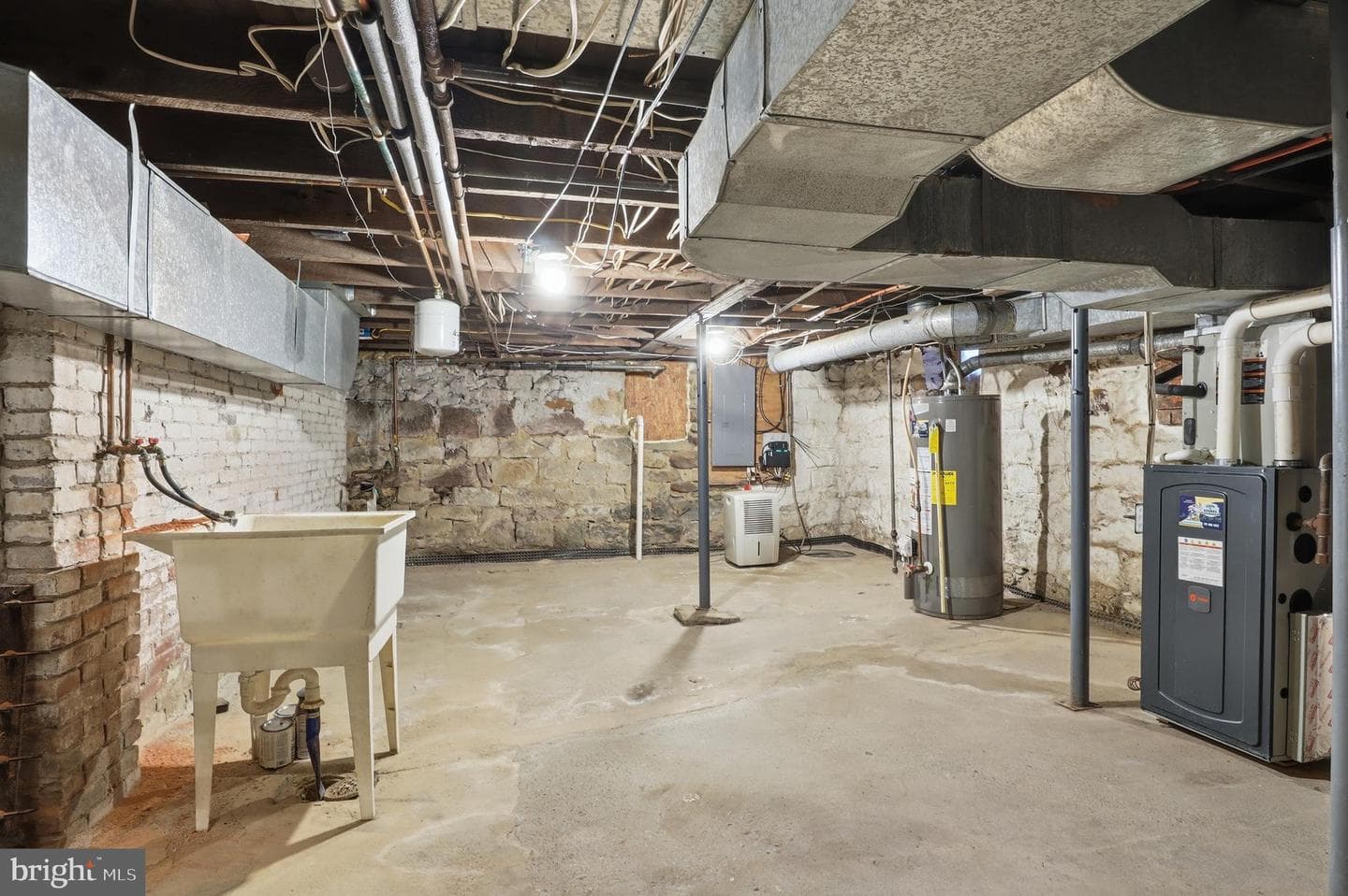 327 4th Street photo 31