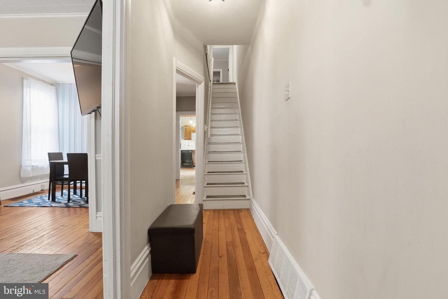 327 4th Street photo 7