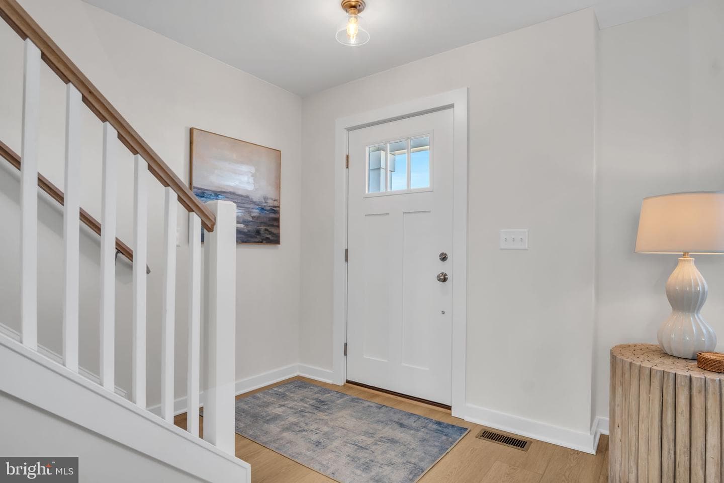 14 American Avenue photo 3