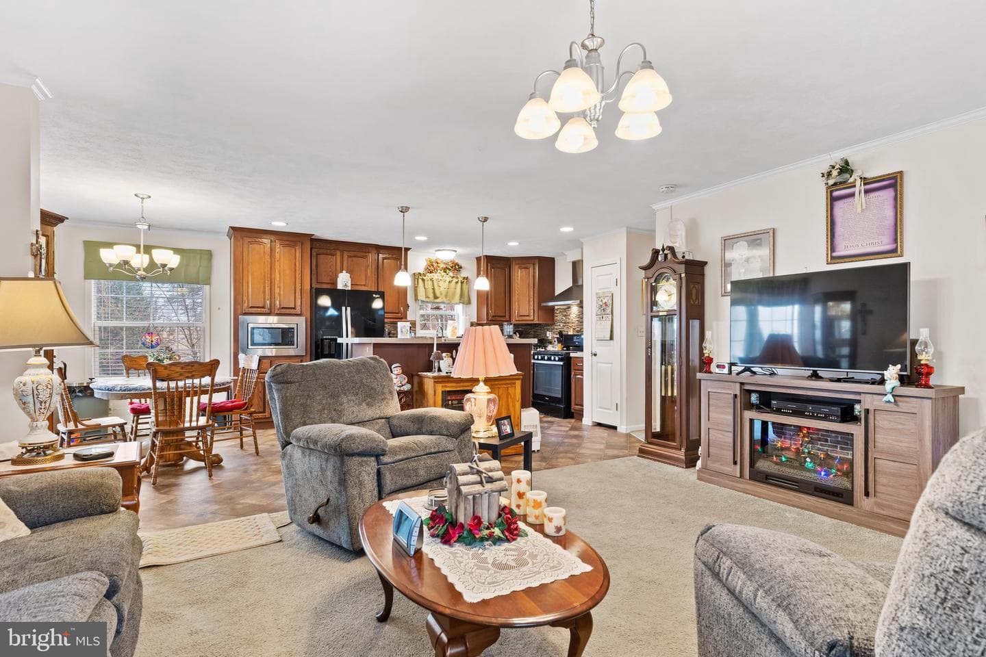 102 Oriole Drive photo 8