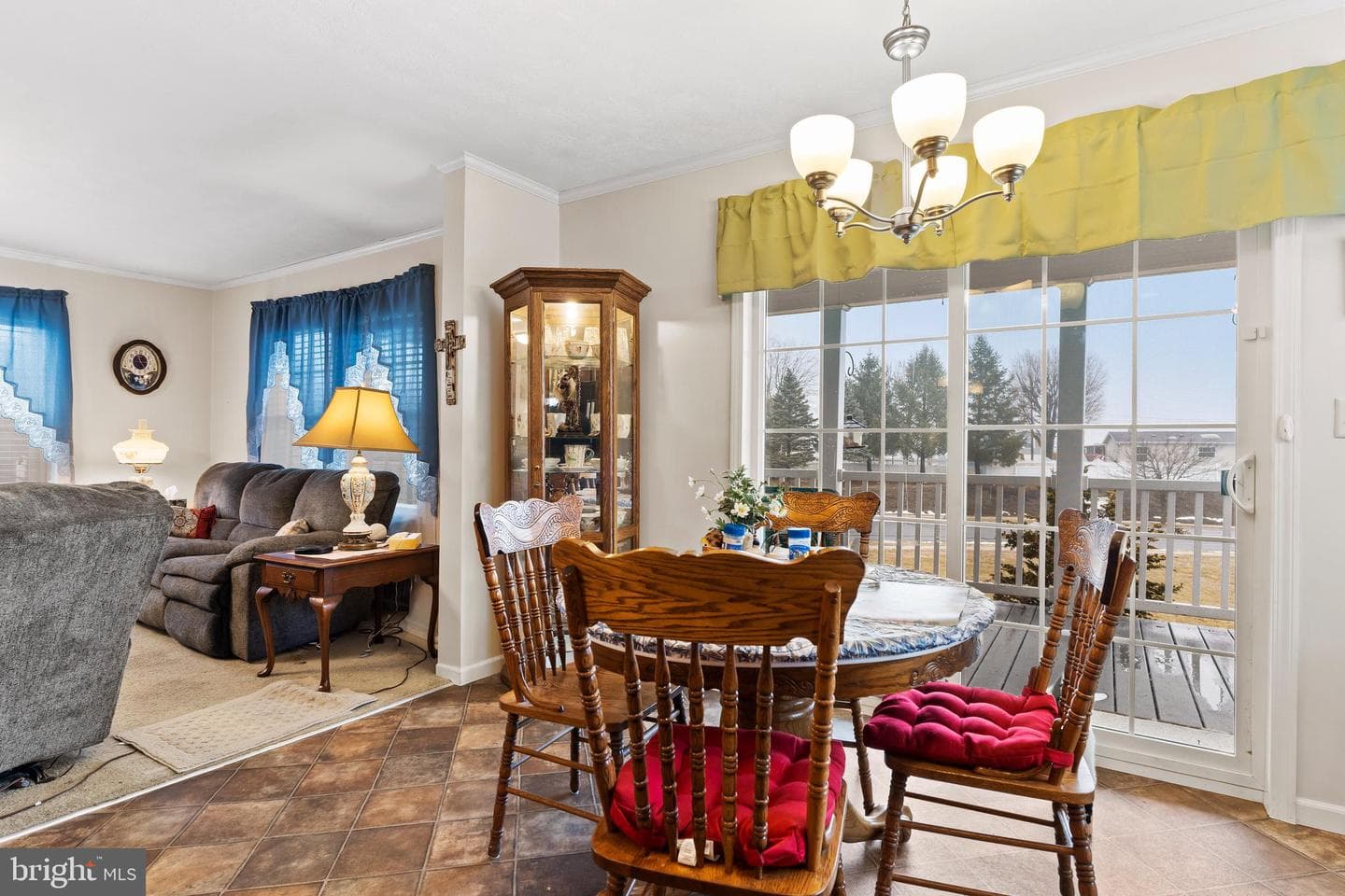 102 Oriole Drive photo 9