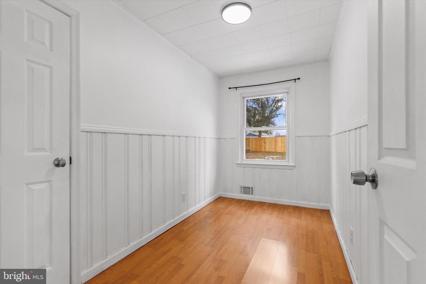 244 Cumberland Road photo 15