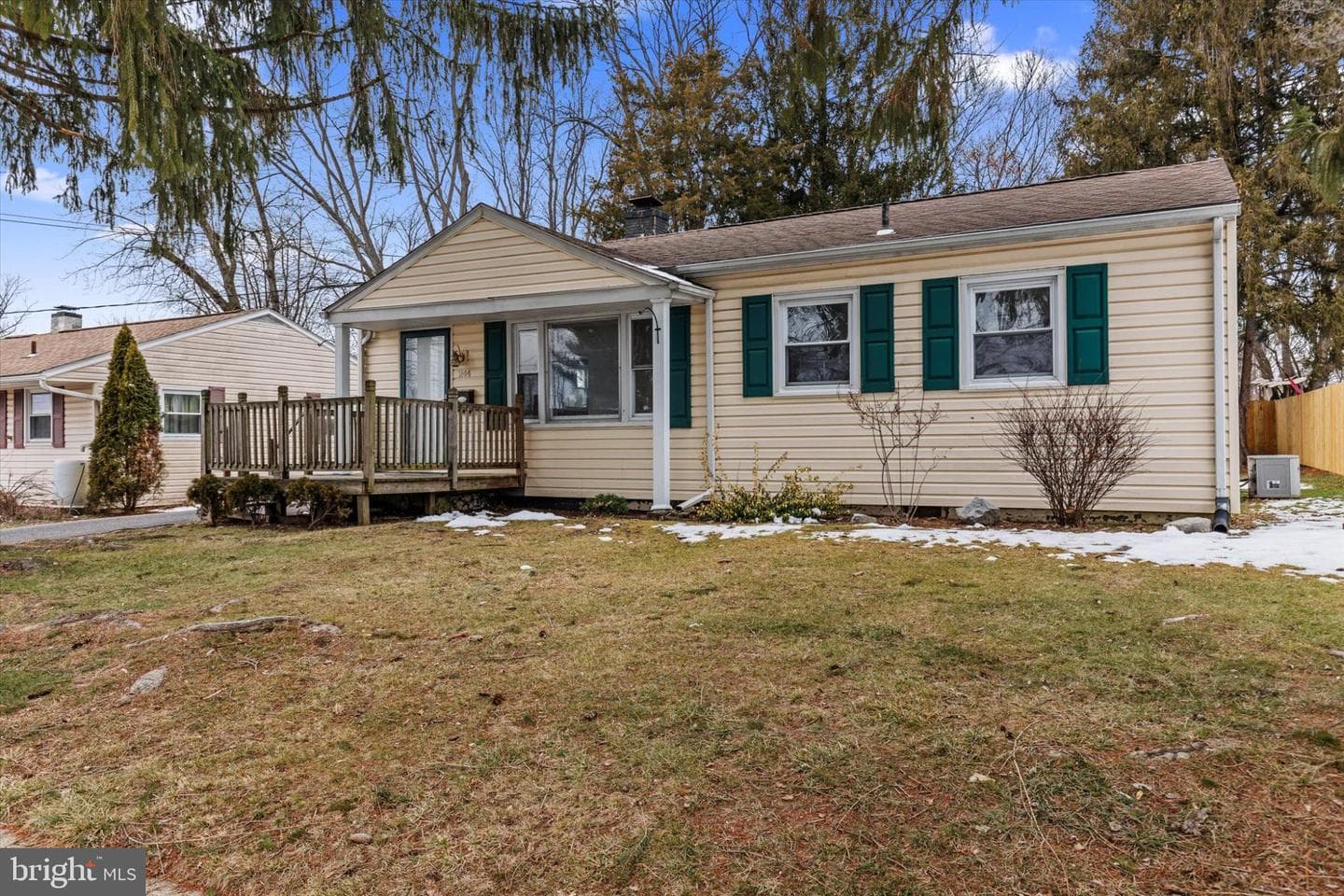 244 Cumberland Road photo 2