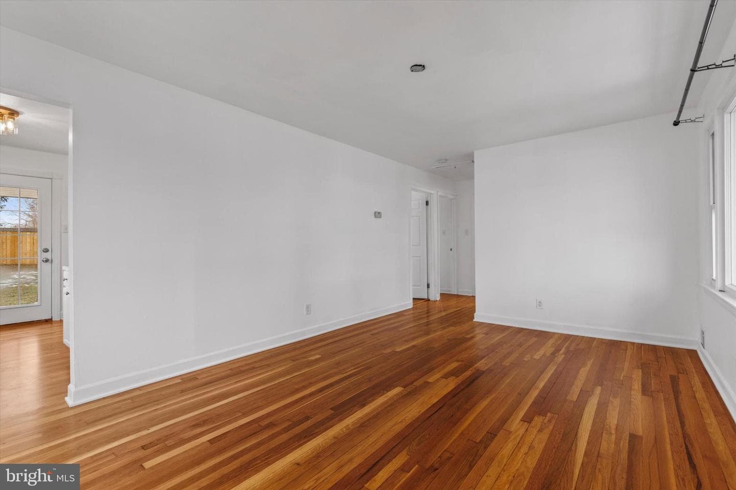 244 Cumberland Road photo 5