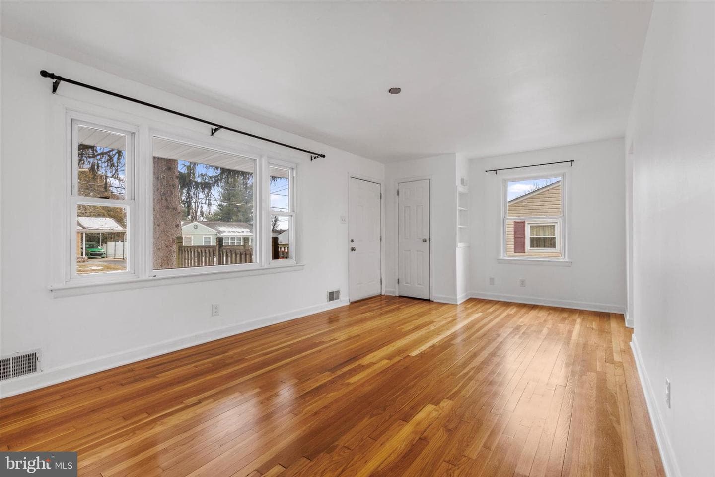 244 Cumberland Road photo 7