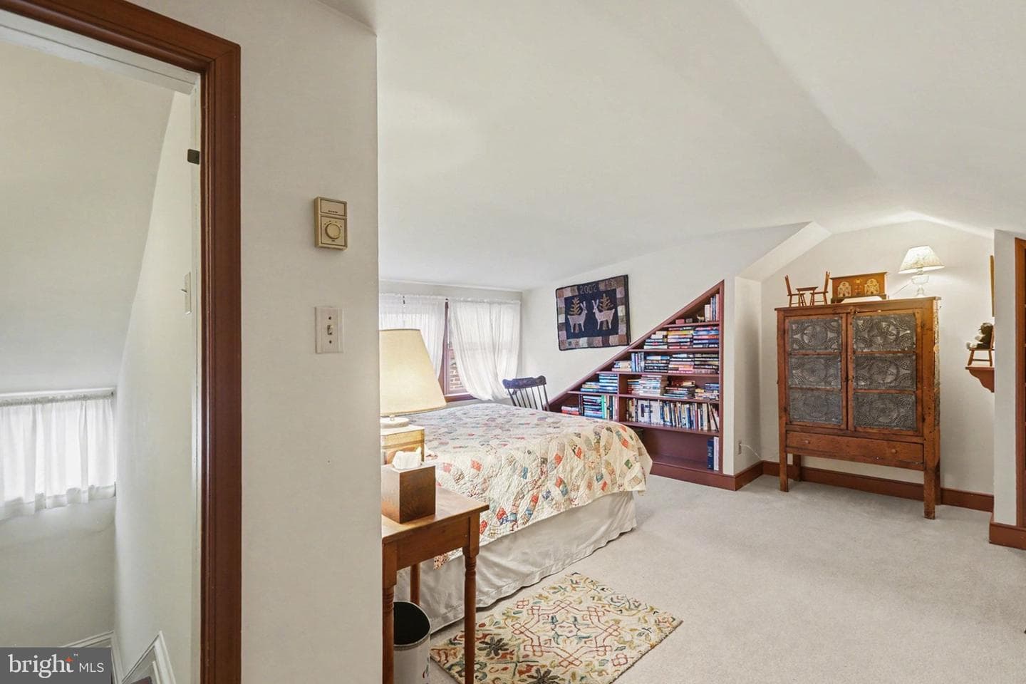 136 W Pomfret Street photo 31