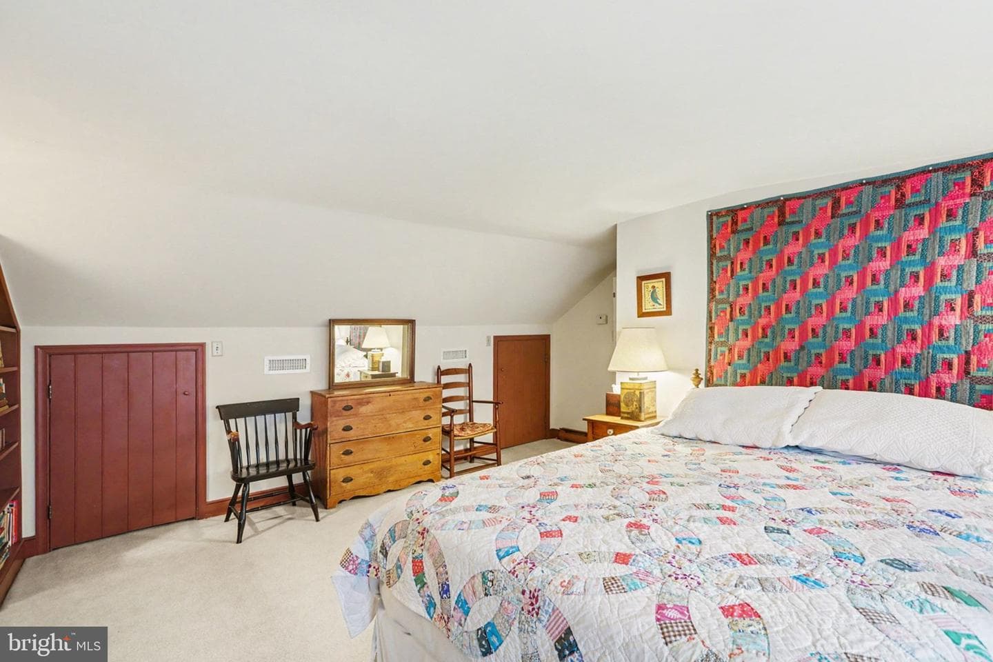136 W Pomfret Street photo 33