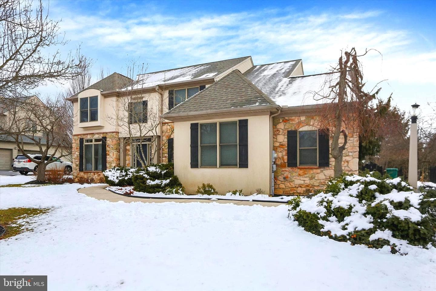 1140 Windsor Road photo 2