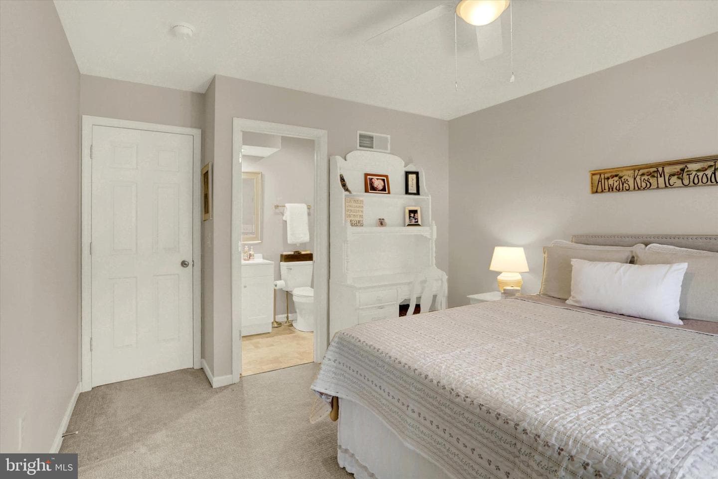 1140 Windsor Road photo 45