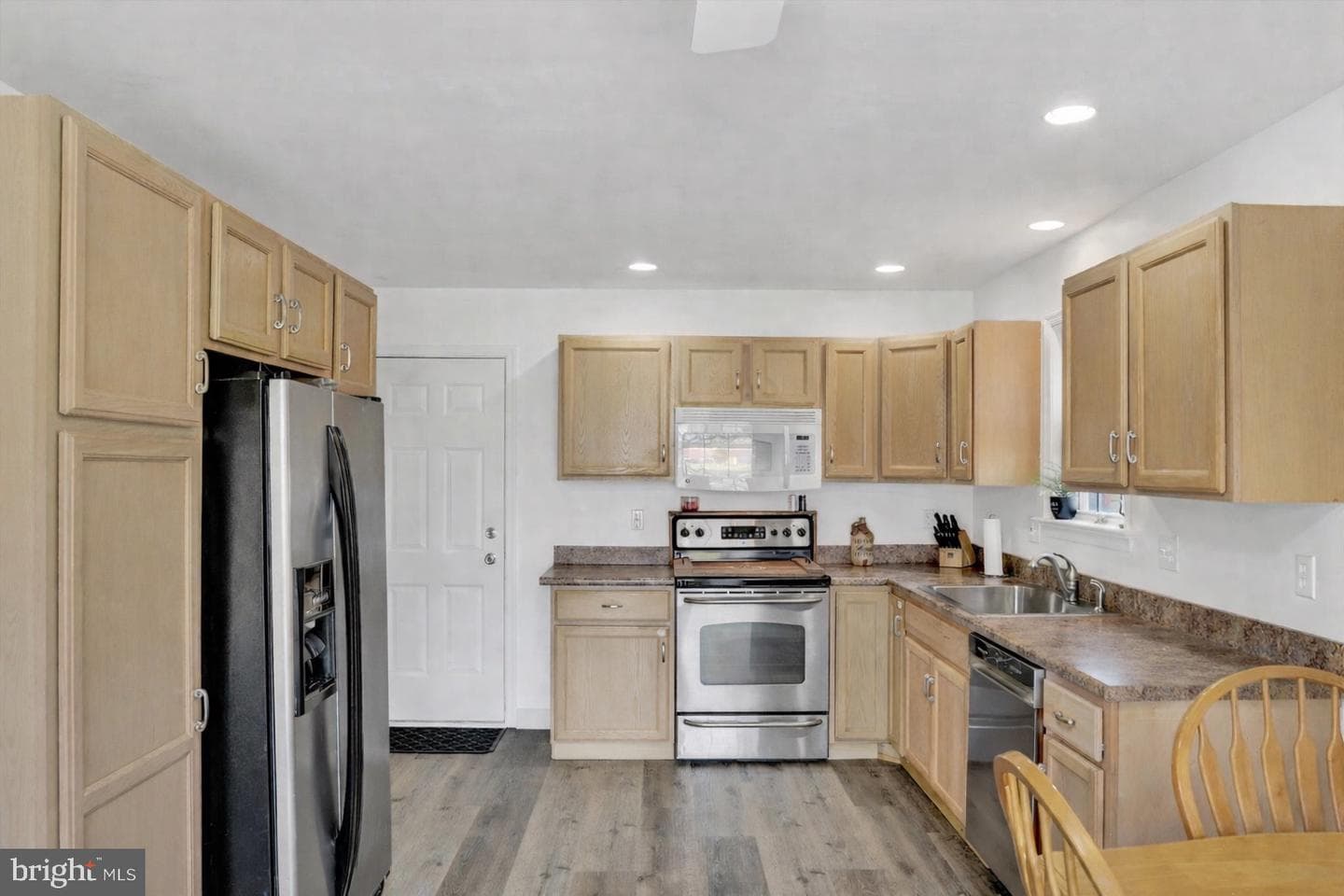 24 Warwick Circle photo 11