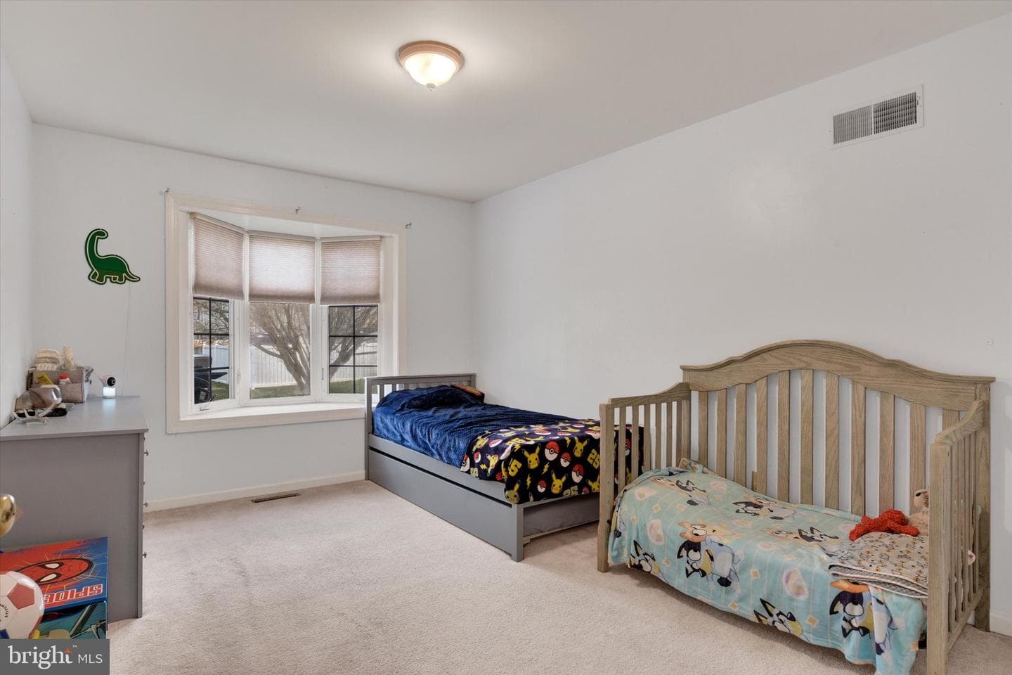 24 Warwick Circle photo 13