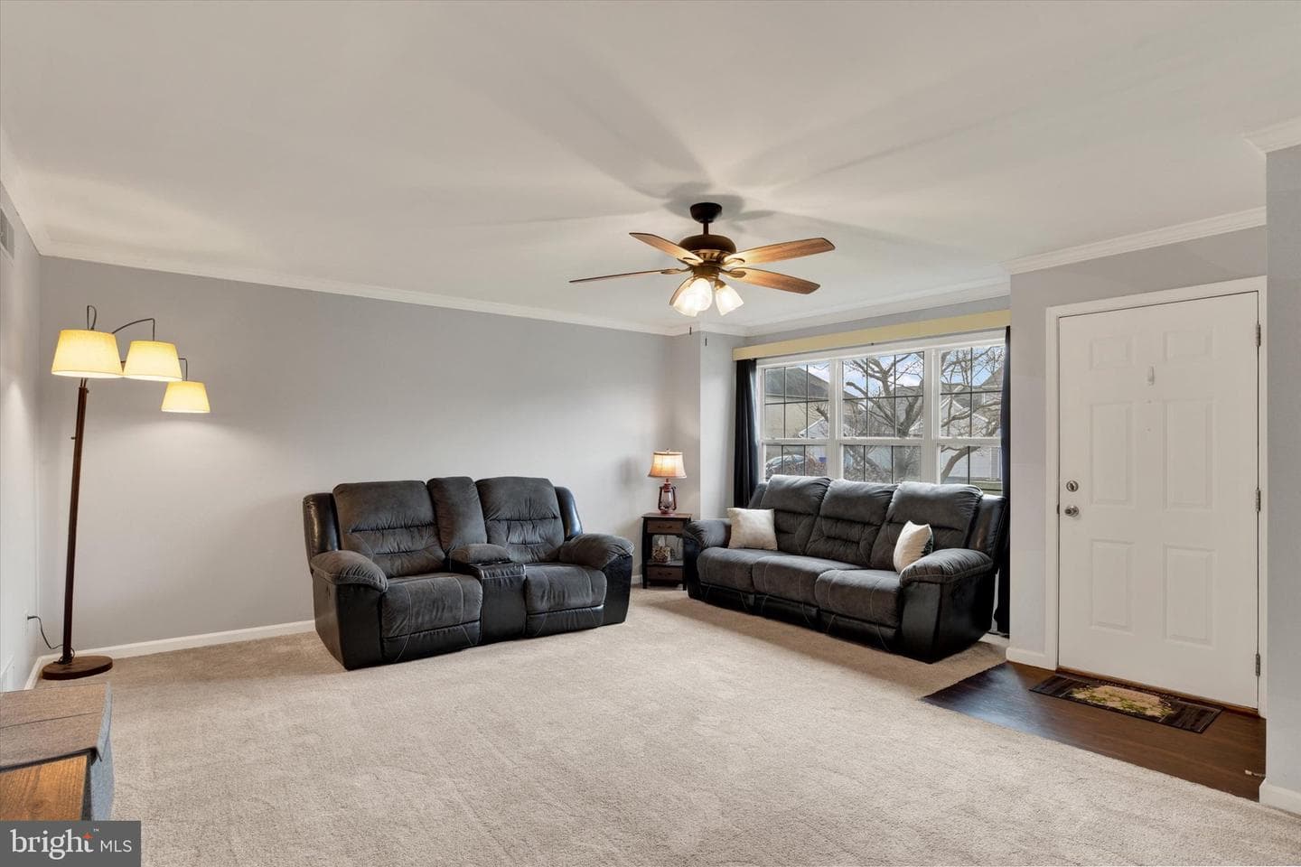 24 Warwick Circle photo 5