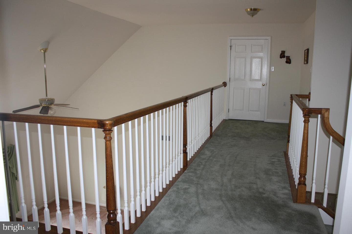 70 Derbyshire Dr photo 21
