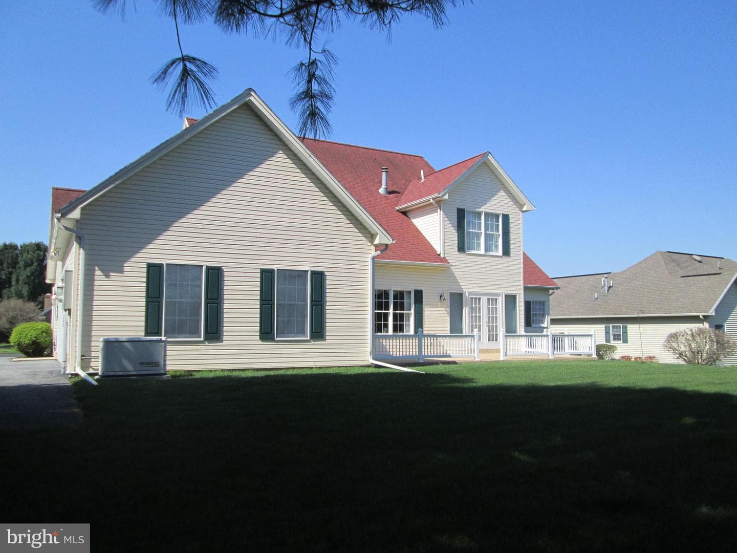 70 Derbyshire Dr photo 30