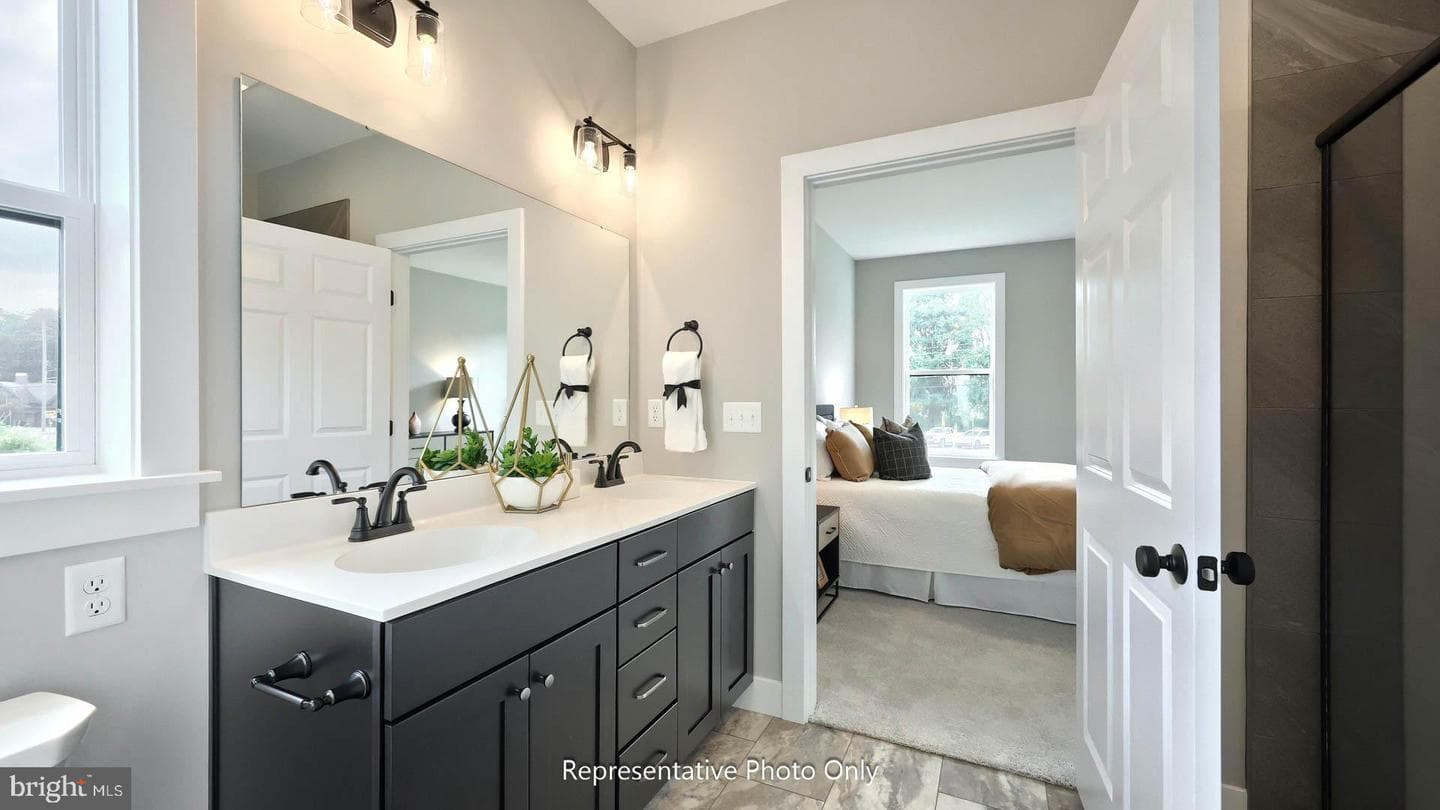 101 Kensington Place photo 20