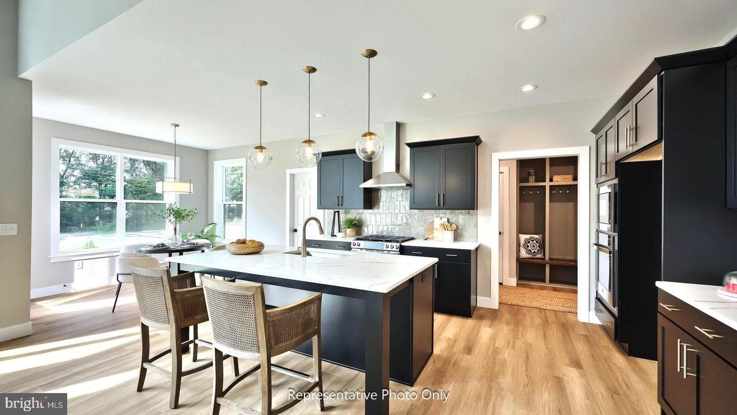 101 Kensington Place photo 9
