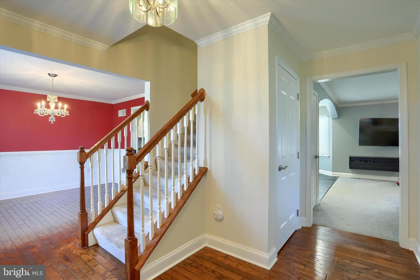 3819 Dorset Drive photo 3