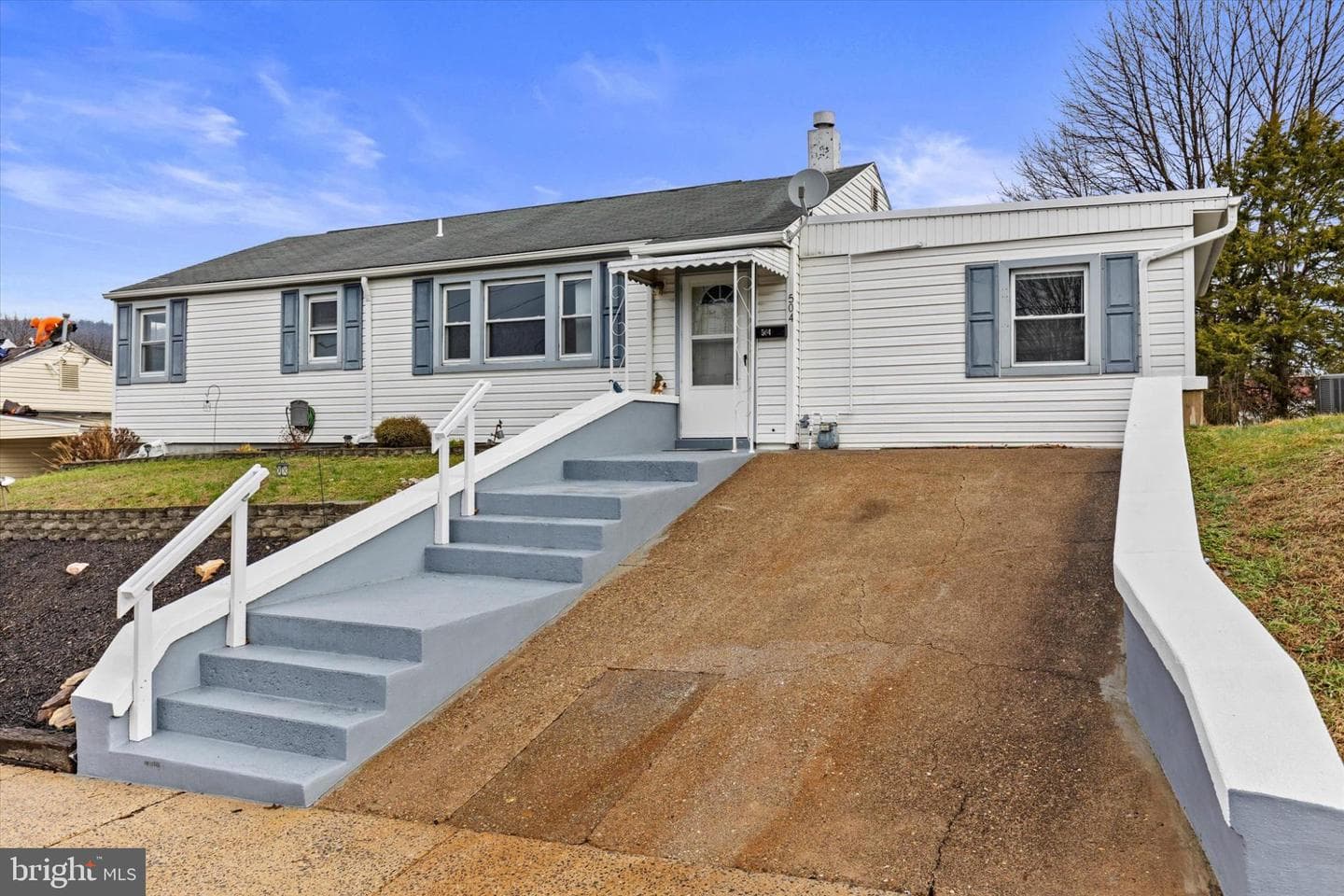504 N Enola Drive photo 3