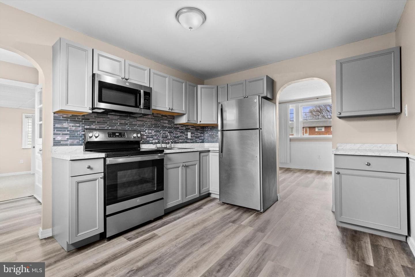 504 N Enola Drive photo 6