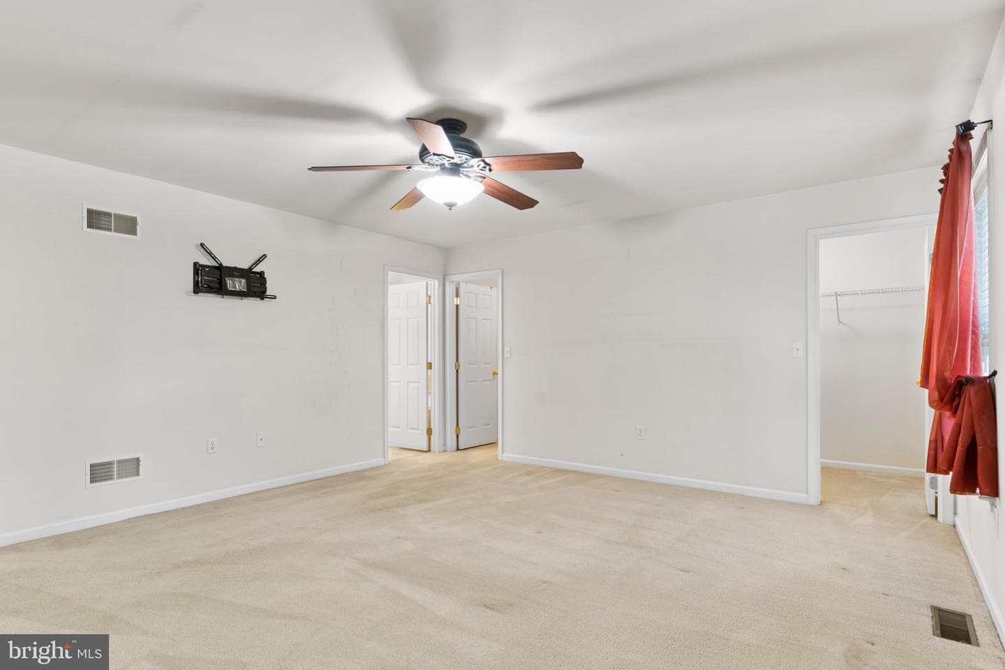 4230 Roth Farm Village Circle photo 21