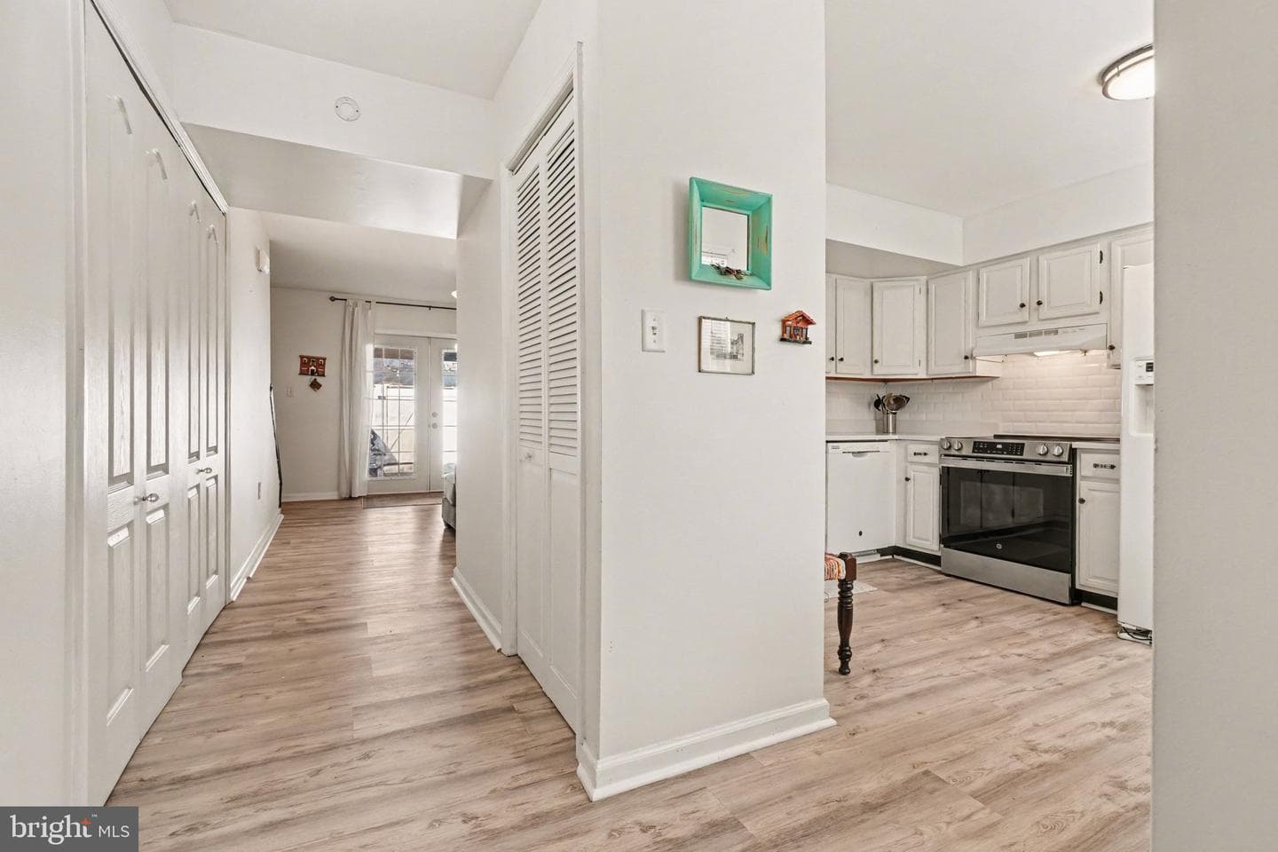 6903 Salem Park Circle photo 13