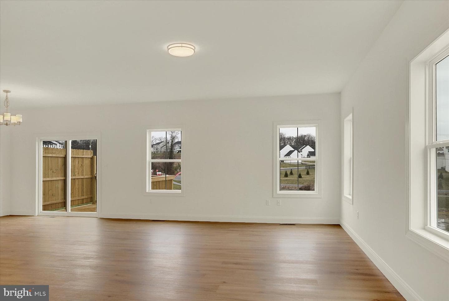 657 Brittany Drive photo 3