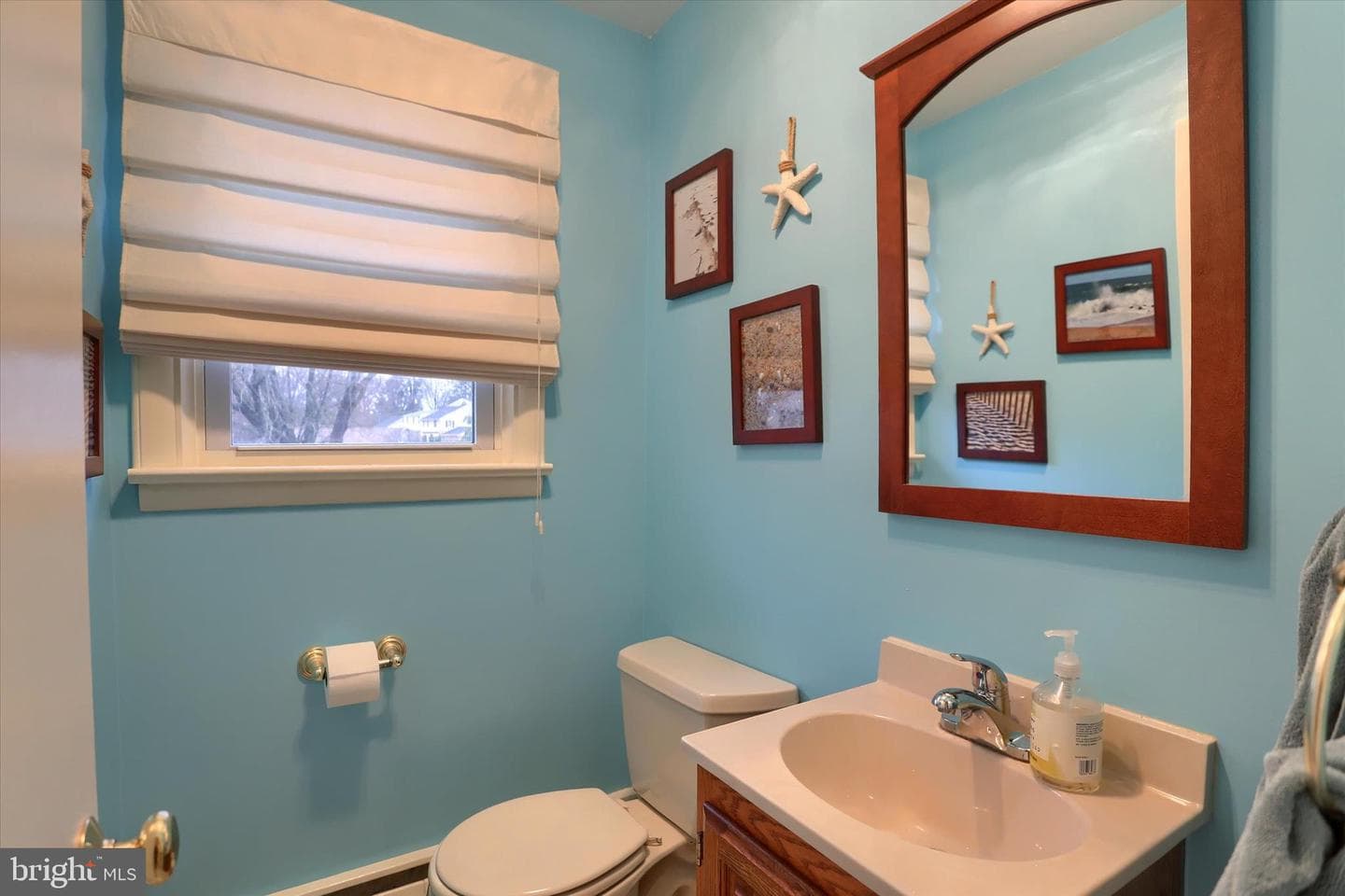 409 Blacklatch Lane photo 21