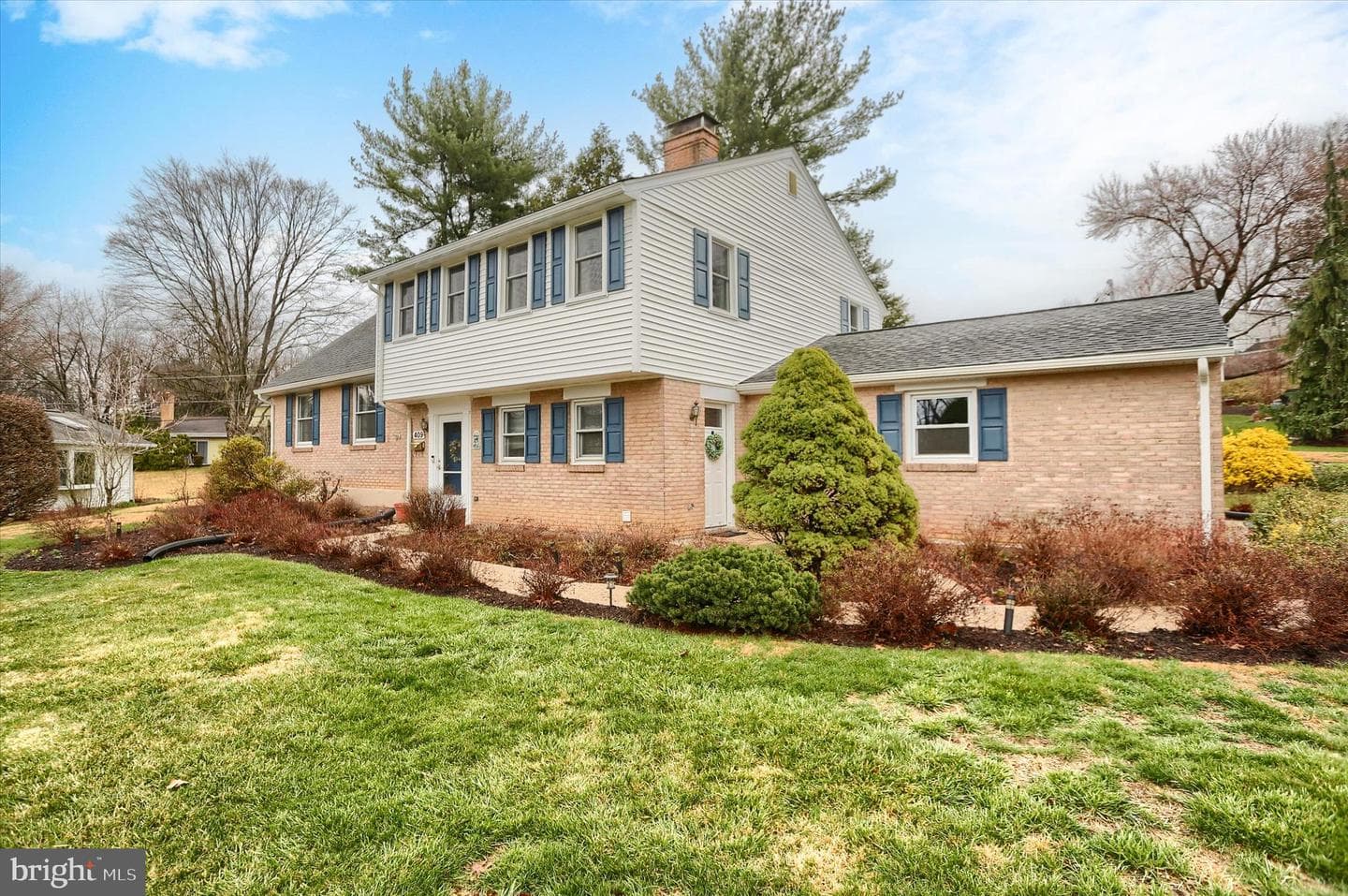 409 Blacklatch Lane photo 43