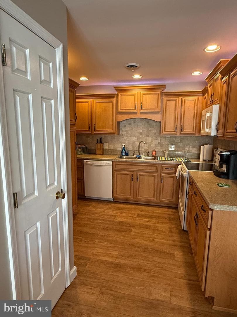 4713 Charles Road photo 7