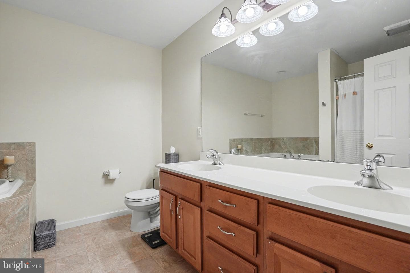 1804 Vista Drive photo 14