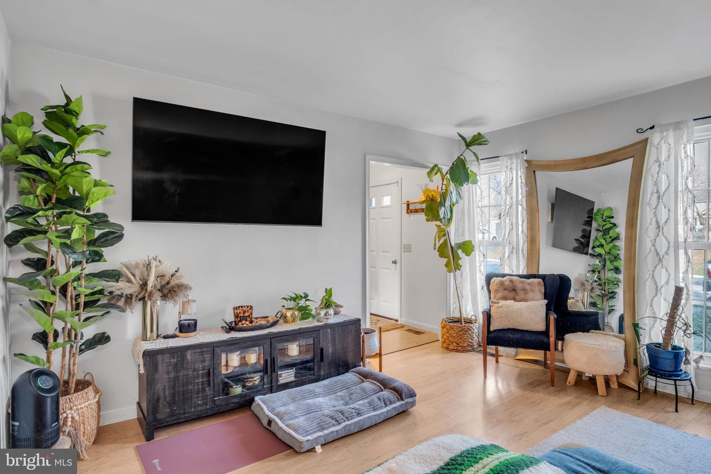 13 Lilac Drive photo 4