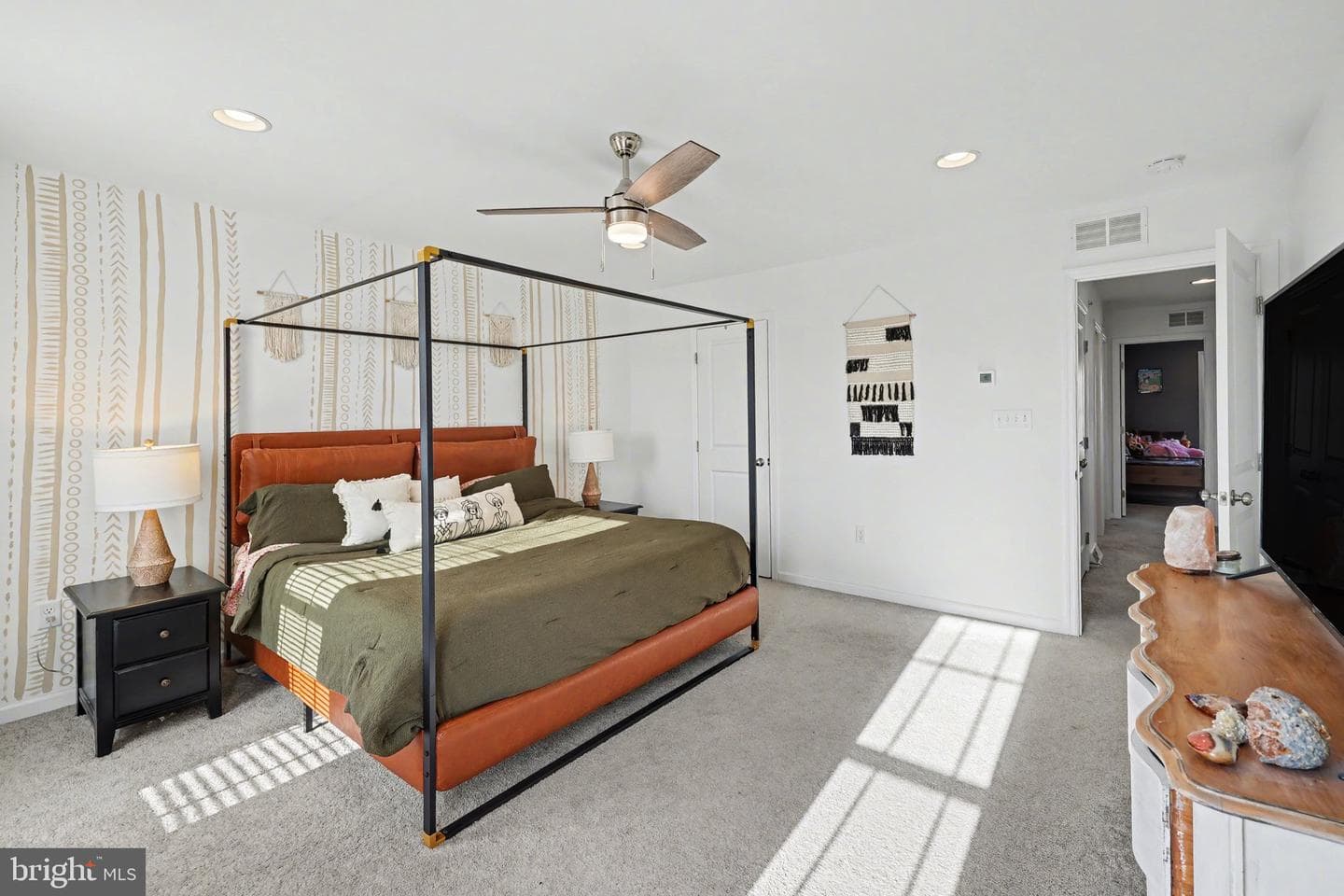 3111 Ben Street photo 8