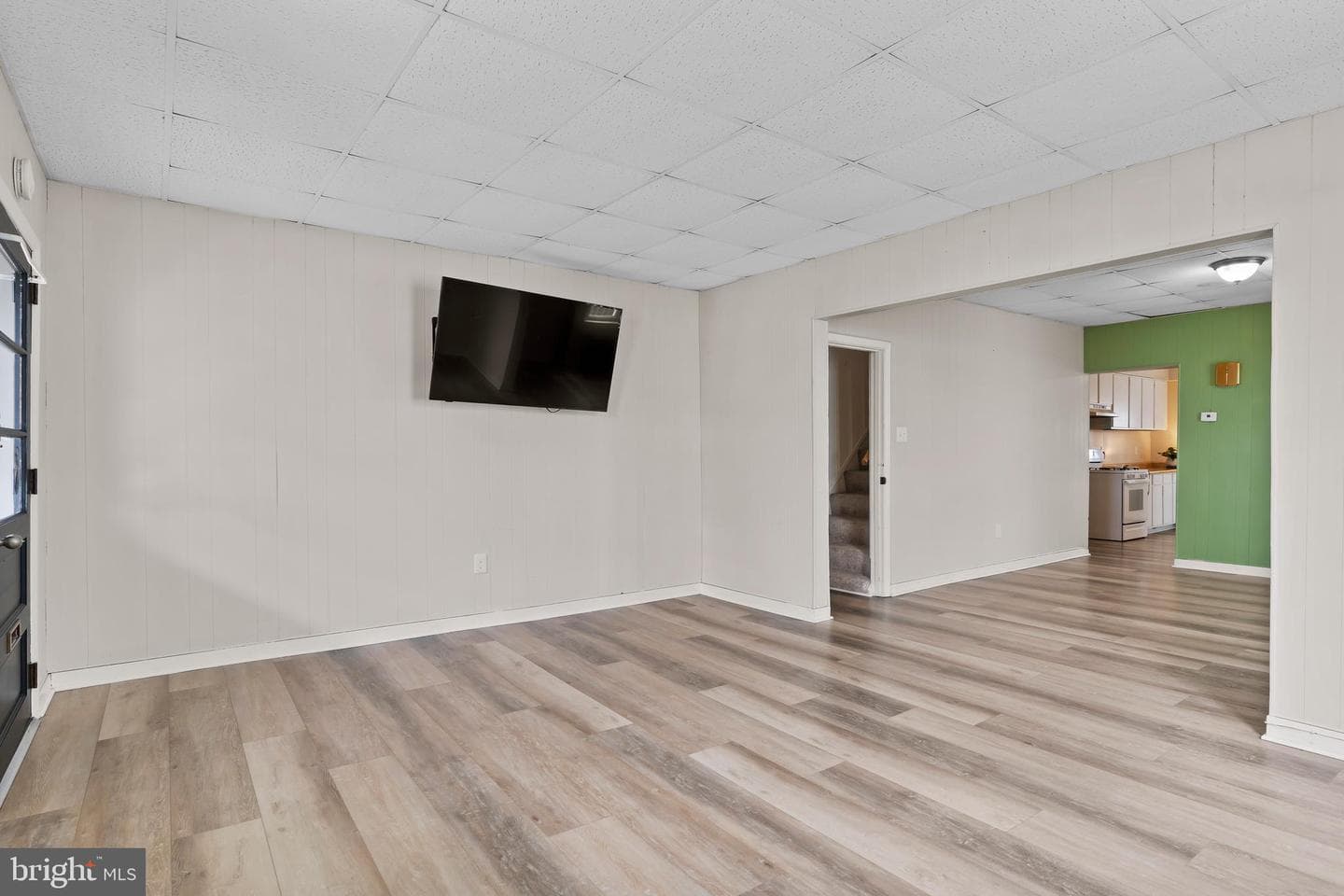 425 Fairview Ave photo 4