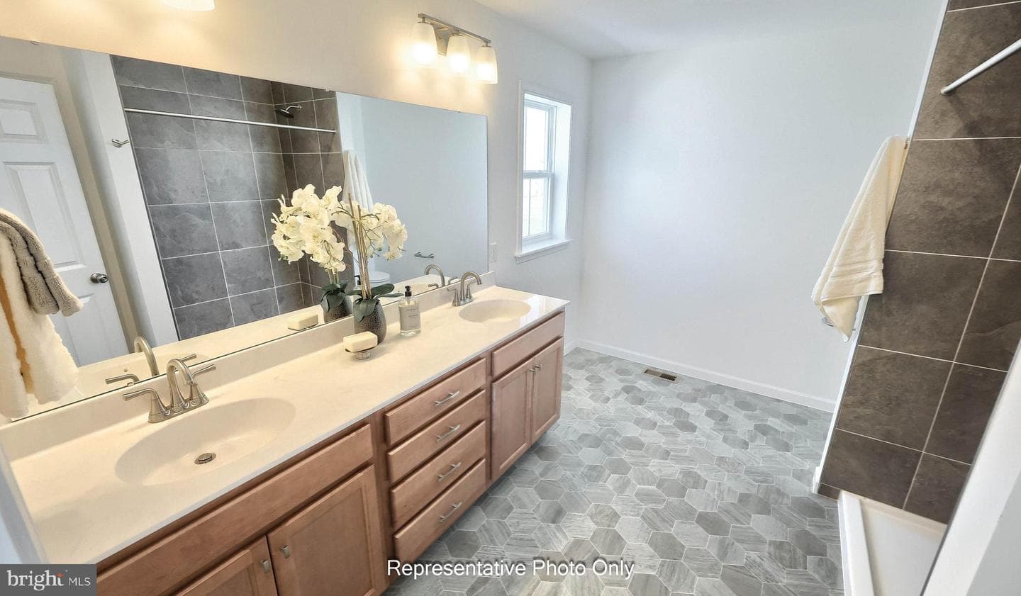 119 Blue Mountain Boulevard photo 26